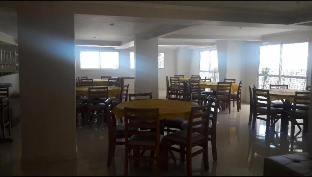 Ap Padrao Pe Na Areia Centro Top Mongaguá Eksteriør bilde